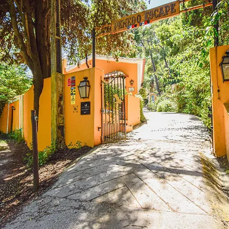 Penedo Escape Nature קולארס