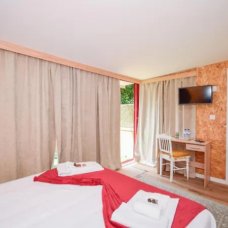 Penedo Escape Nature Colares