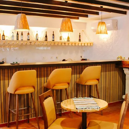 Penedo Escape Nature * Colares