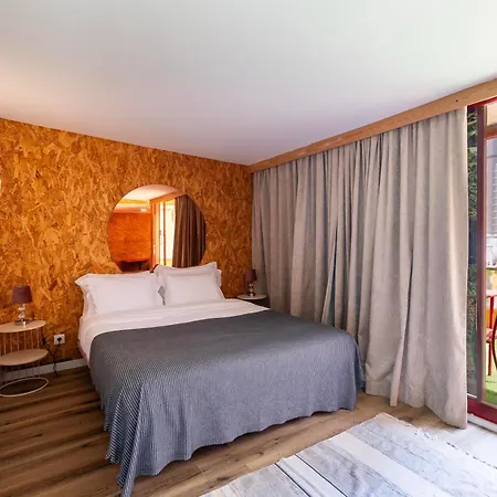 Penedo Escape Nature Colares