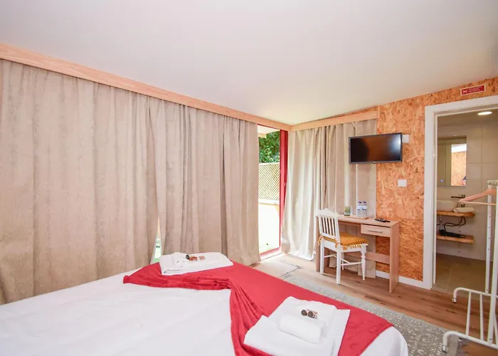 Penedo Escape Nature Colares