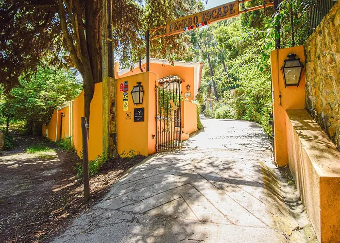 Penedo Escape Nature Colares