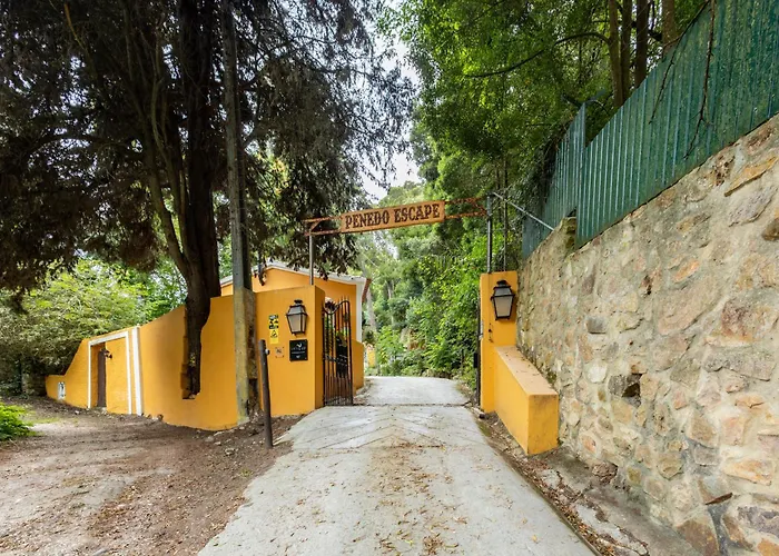 Penedo Escape Nature * Colares